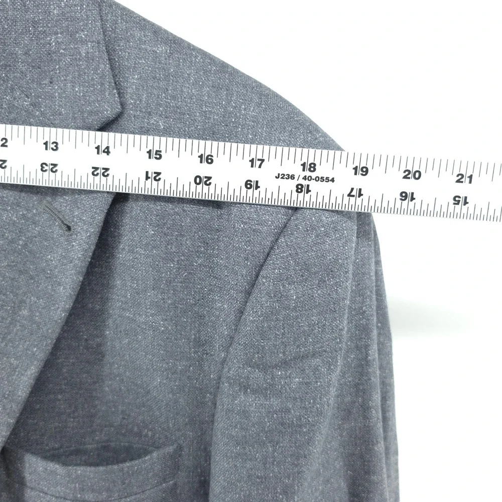 Jos A Bank Mens Blazer 100% Silk Grey Textured 42R Signature Collection 2-Button